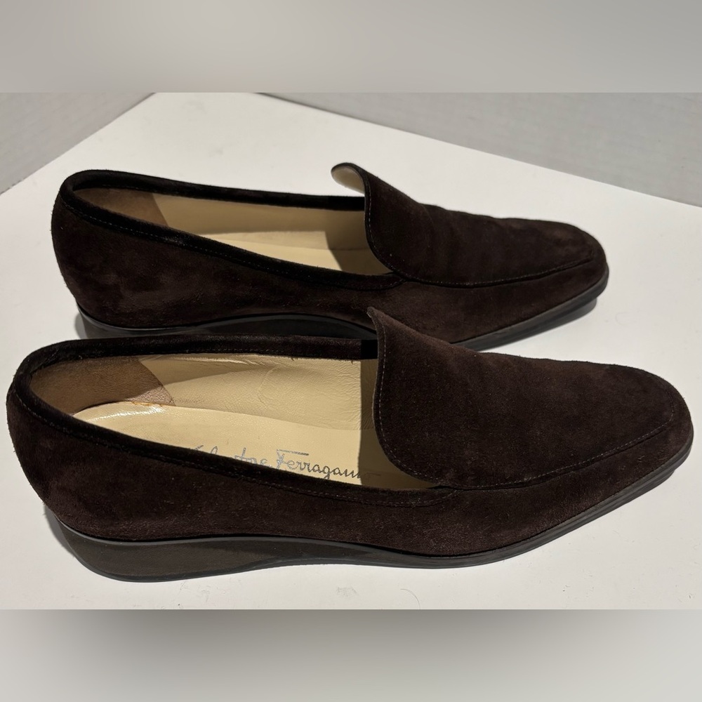 SALVATORE FERRAGAMO BOUTIQUE WOMEN'S BROWN SUEDE LEATHER SHOES SZ US 5.5